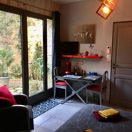 Chambre Sur Jardin Secret - Avignon Centre - Climatisee Екстер'єр фото