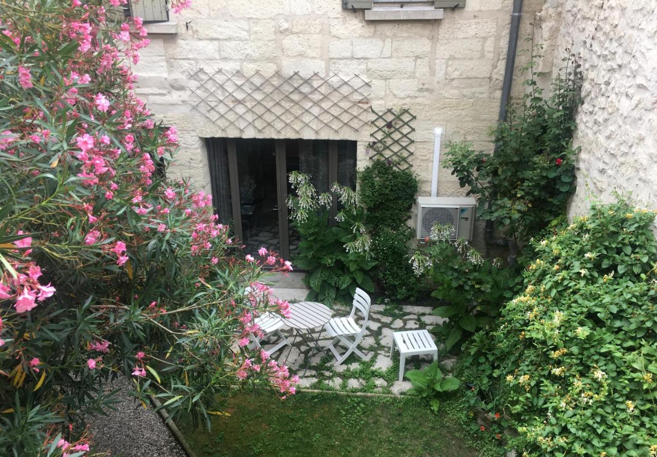 Chambre Sur Jardin Secret - Avignon Centre - Climatisee Екстер'єр фото